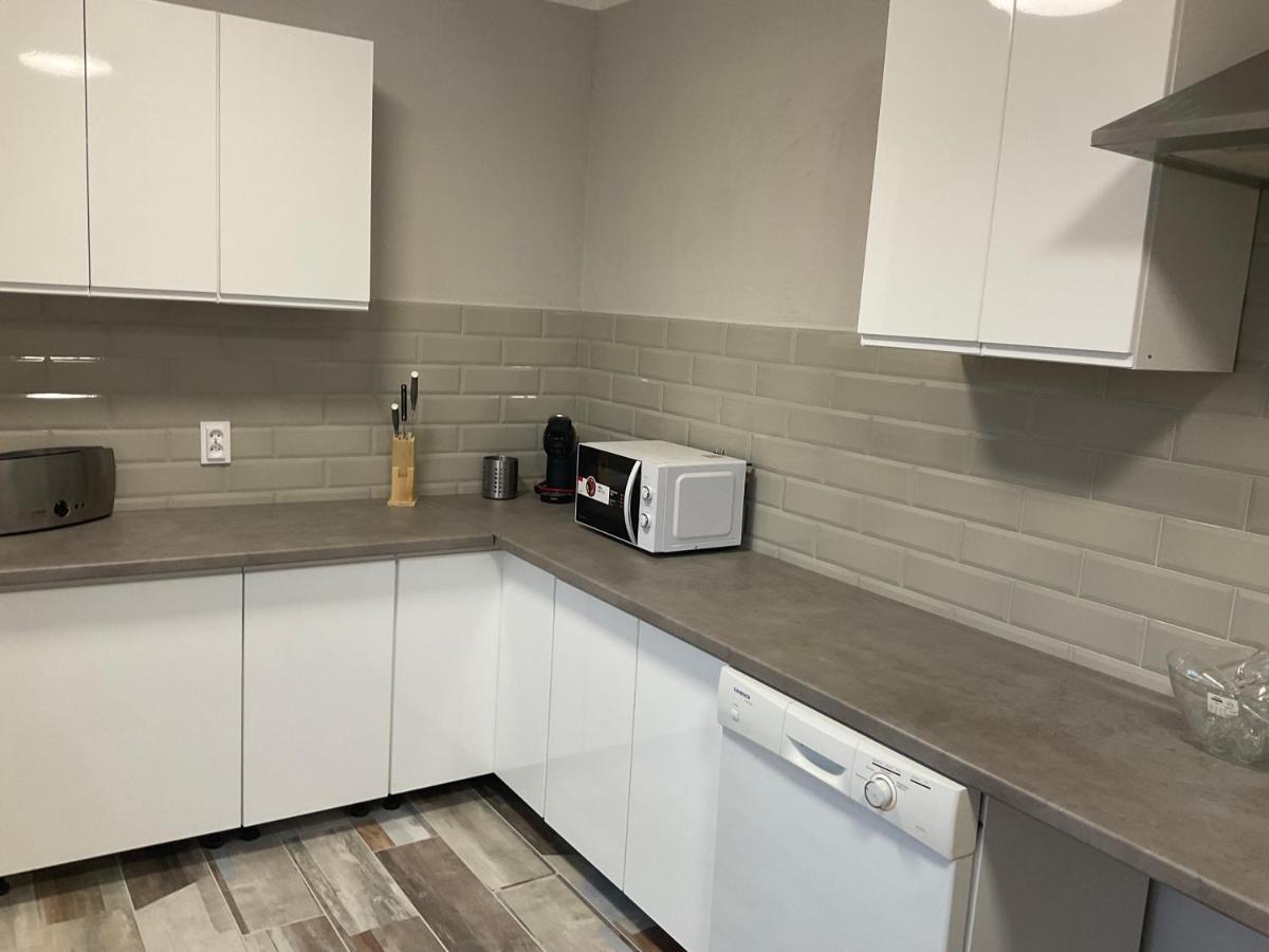 Apartamenty Jablonowa Zielona Góra Exteriör bild