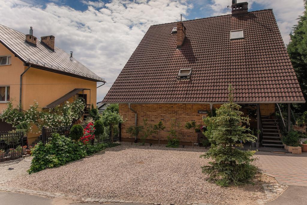 Apartamenty Jablonowa Zielona Góra Exteriör bild