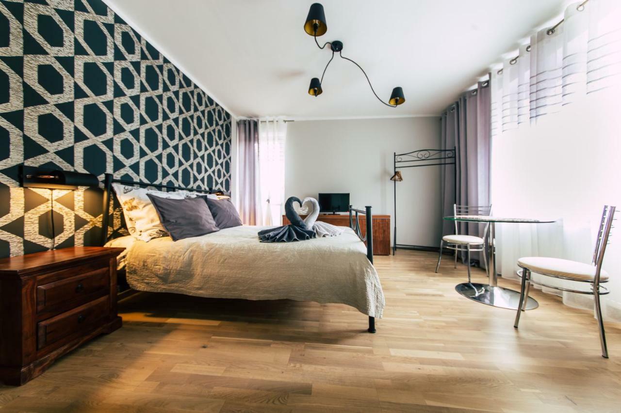 Apartamenty Jablonowa Zielona Góra Exteriör bild