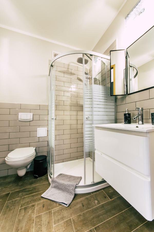 Apartamenty Jablonowa Zielona Góra Exteriör bild